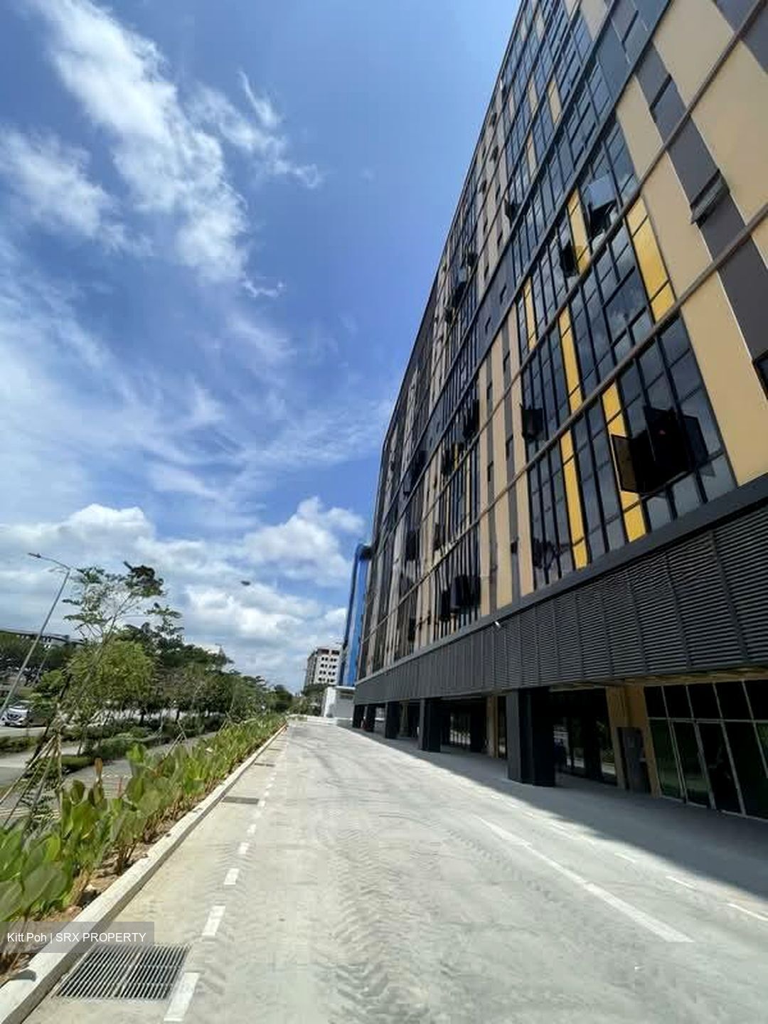 Stellar@tampines (D18), Factory #536385131